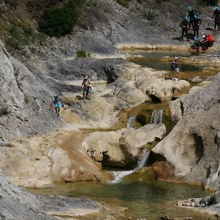 La Roche - 2 Etoiles Eco Responsable Avec Tv Connectee * Maury