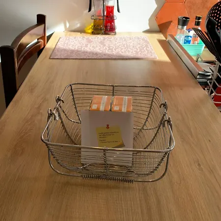 La Roche - 2 Etoiles Eco Responsable Avec Tv Connectee *